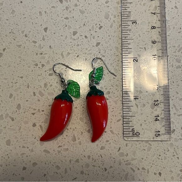 Chili Pepper Red Earrings - Picture 4 of 7
